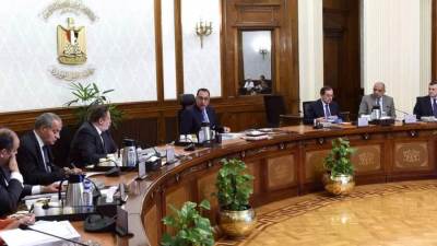 رئيس الوزراء يترأس اجتماع المجموعة الوزارية الاقتصادية