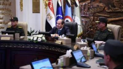 الرئيس السيسى يشهد اختبارات المتقدمين للالتحاق بوظائف فى وزارة التعليم