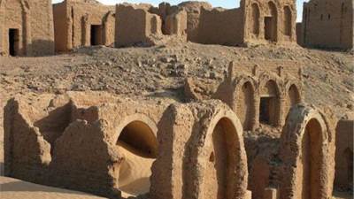 الحكومة تنفي تنفيذ حملة شاملة لهدم مقابر أثرية