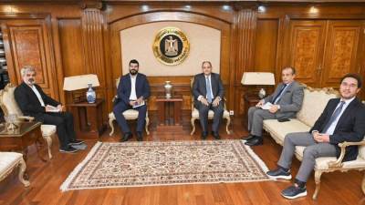 وزير الصناعة يبحث مع إحدى الشركات التركية المتخصصة في مجال الجلود ضخ استثمارات فى السوق