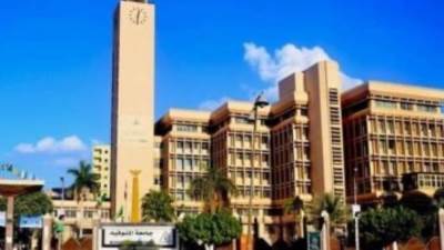 أستاذ بـ"إعلام المنوفية" يودع طلاب الفرقة الرابعة برسالة مؤثرة فى امتحان مادته