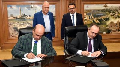 المقاولون العرب وفاركو إنترناشيونال يوقعان عقد إنشاء مصنع للأدوية بالسعودية بقيمة 155مليون ريال