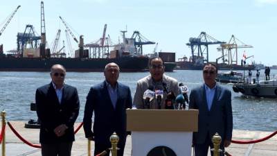 رئيس الوزراء: الدولة لا تستهدف إنشاء بنية أساسية فقط في الموانئ بل ضمان استدامتها