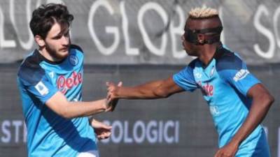 نابولي يحتفل بلقب الدورى الإيطالي ويُكرم سباليتي فى مواجهة سامبدوريا