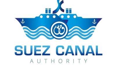 الفريق أسامة ربيع:"الهيئة تدفع بثلاثة قاطرات لقطر ناقلة بترول تعطلت ماكيناتها خلال عبورها للقناة"