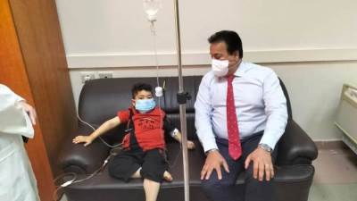 وزير الصحة يقرر صرف شهر مكافأة للعاملين في مستشفى القاهرة الفاطمية