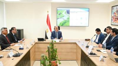 سويلم يبحث مع ممثلى "روبيكون للمياه" أوجه الإستفادة من الشركة فى خدمة أعمال الوزارة