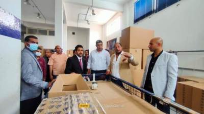 رئيس جهاز "النوبارية الجديدة" يزور أحد مصانع الكيماويات والمستلزمات الزراعية بالمدينة