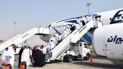 مصر للطيران توجه إرشادات هامة لحجاج بيت الله الحرام 