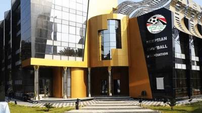 اتحاد الكرة: أي نادي مديون لن يشارك في الدوري الممتاز