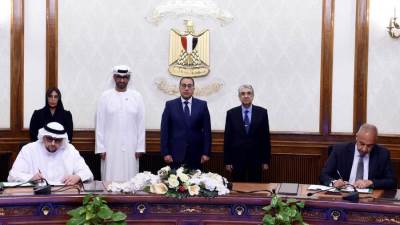 مدبولي يشهد توقيع اتفاقية للبدء في إنشاء مشروع لطاقة الرياح