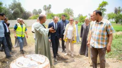 وزيرة البيئة: الاستثمار البيئى نموذج لشراكة القطاع المصرفى مع الوزارة لخلق فرص عمل للشباب فى الريف