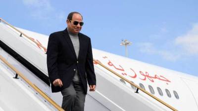 الرئيس السيسي يصل إلى العاصمة الزامبية لوساكا في ثاني جولاته الأفريقية