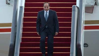 الرئيس السيسى يصل مقر قمة "كوميسا" الـ 22 المنعقدة فى زامبيا