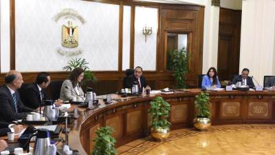 رئيس الوزراء يُتابع موقف طرح أصول عقارية بالعاصمة الإدارية والعلمين الجديدة للقطاع الخاص