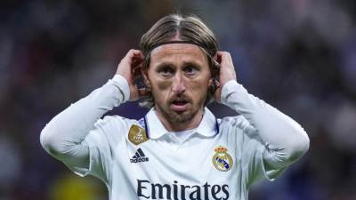 تقارير صحفية: مودريتش يوافق على الانتقال لأهلي جدة مقابل 200 مليون للموسم