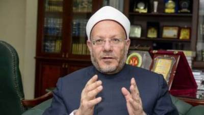 المفتي: علماء الأمة أجمعوا على جواز واستحباب التوسل بالنبي في حياته وبعد وفاته