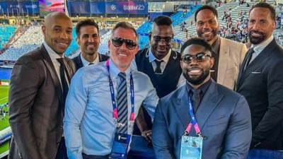 أساطير كرة القدم تزين مدرجات نهائى أبطال أوروبا بين السيتي والإنتر.. صور