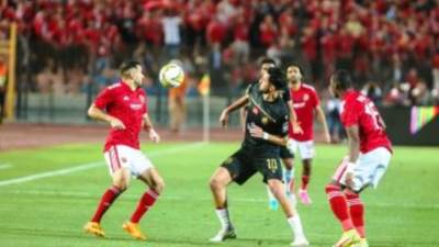 مران خفيف لنجوم الأهلى ومحاضرة فى فندق الإقامة استعدادا لمواجهة الوداد