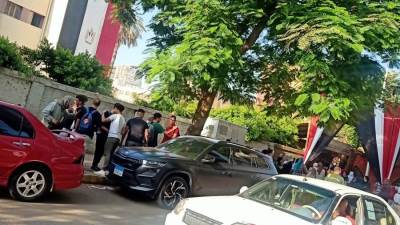 مدير تعليم القاهرة يحذر طلاب الثانوية من حيازة هواتف المحمول داخل لجان الامتحانات