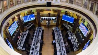 وقف نظام التداول مؤقتا بالبورصة المصرية لوجود عطل فنى