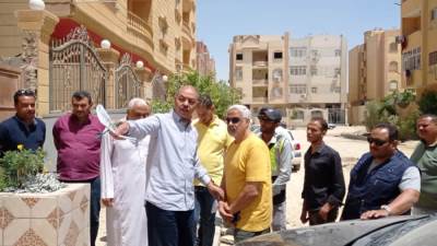رئيس "جهاز 15 مايو" يجري جولة تفقدية لمتابعة أعمال التطوير بالمدينة