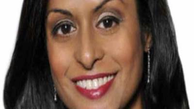 بايدن يختار أول امرأة مسلمة قاضية فيدرالية