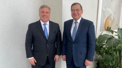 وزير البترول يعقد لقاءاً مع كلاي نيف رئيس شركة شيفرون العالمية