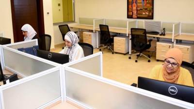 وزيرة الهجرة تعلن انتقال العمل إلى مقر الوزارة بالعاصمة الإدارية الجديدة بشكل دائم