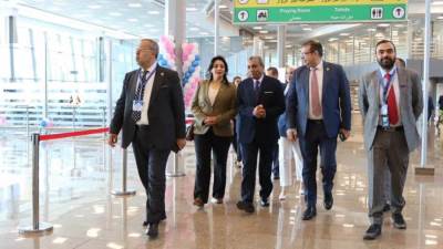 نائب وزير السياحة تشارك في مراسم استقبال أول رحلة طيران منتظمة لشركة Wizz Air