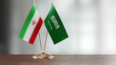 وزير الخارجية السعودي يعقد جلسة مباحثات مع نظيره الإيراني ويؤكد أن العلاقات الطبيعية بين البلدين هي الأصل