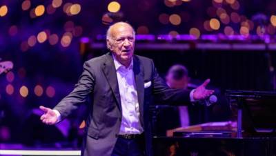 تكريم الموسيقار عمر خيرت بقصر السينما اليوم