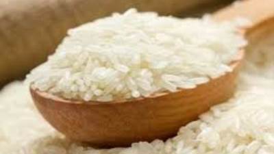 مفاجأة.. انخفاض أسعار الأرز الأبيض وسعر كيلو المعبأ للمستهلك بـ 20 و23 جنيها
