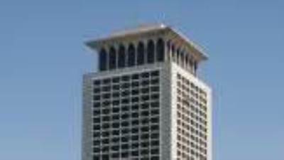 مصر ترحب بإعادة التمثيل الدبلوماسي بين قطر والإمارات