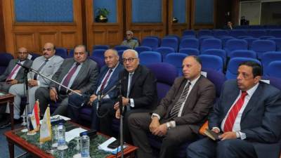 وزير التعليم يشدد على عدم تأخير توزيع ورقة الأسئلة وتطبيق التفتيش بكل حزم