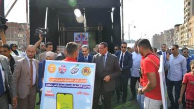 آمنه: تجربة ري الأشجار بالطاقة الشمسية فريدة ومتميزة ويوجه بتعميمها على باقي المحافظات