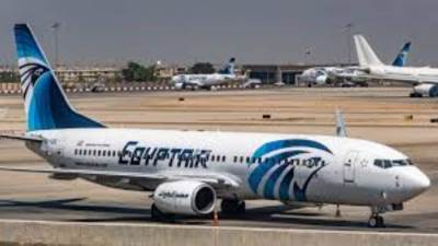 مصر للطيران تسير 18 رحلة جوية إلي الأراضي المقدسة 