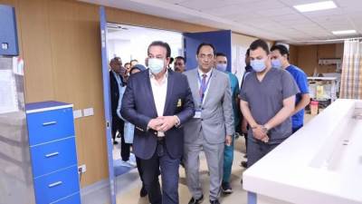 وزير الصحة يوجه بصرف مكافأة شهر للعاملين بمستشفى العلمين النموذجي