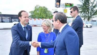 الرئيس السيسي يصل باريس للمشاركة في قمة ميثاق التمويل العالمي الجديد