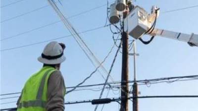 عودة التيار الكهربائي لـ5 محافظات بالصعيد