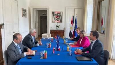 وزير التعليم العالي يلتقي بنظيرته الفرنسية لتعزيز سُبل التعاون بين الجانبين