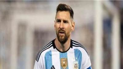 ميرور البريطانية: ميسي يطالب سكالوني بعدم ضمه للمنتخب لمدة عام