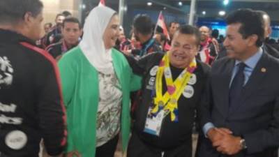 وزيرا التضامن والشباب يستقبلان أبطال بعثة الأولمبياد الخاص عقب عودتهم من برلين