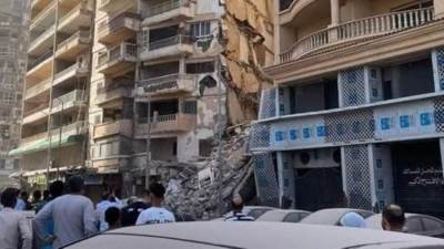 القبض على مالك الدور الـ14 والمقاول المسؤول عن إزالته قبل انهيار عقار الإسكندرية