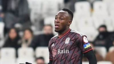 بشكتاش يتمسك بـ 4 ملايين يورو لبيع موليكا بعد اهتمام الأهلى والريان