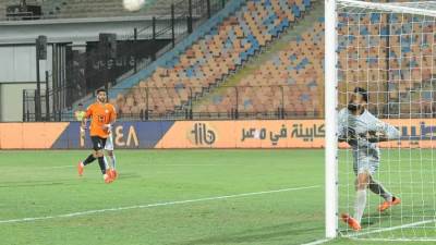 فوز النادى الأهلى بثلاثة أهداف دون رد على البنك الاهلي