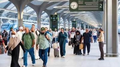 وصول طلائع ضيوف الرحمن "المتعجلين" للمدينة المنورة بعد أدائهم مناسك الحج