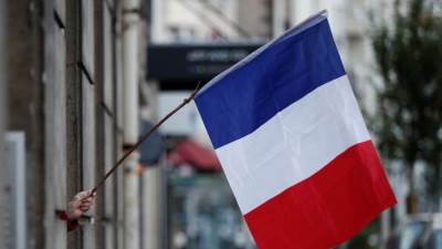 تشييع جثمان الشاب نائل المقتول برصاص الشرطة في باريس