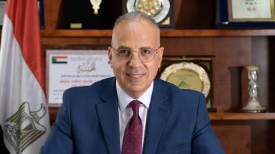 سويلم يتابع المشروعات المائية وتدبير الأراضى لتنفيذ مشروعات خدمية بمراكز مبادرة "حياة كريمة"