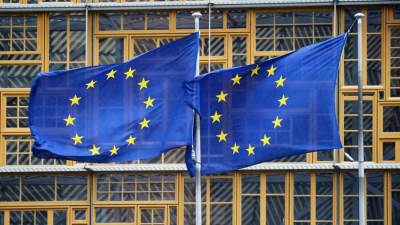 الاتحاد الأوروبي يدين بشدة واقعة حرق القرآن الكريم في السويد.. انتهاك صريح للأديان